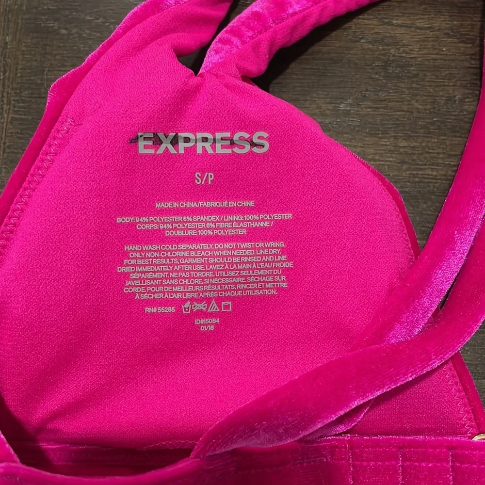 HOT PINK Velvet Bra - Picture 3 of 4